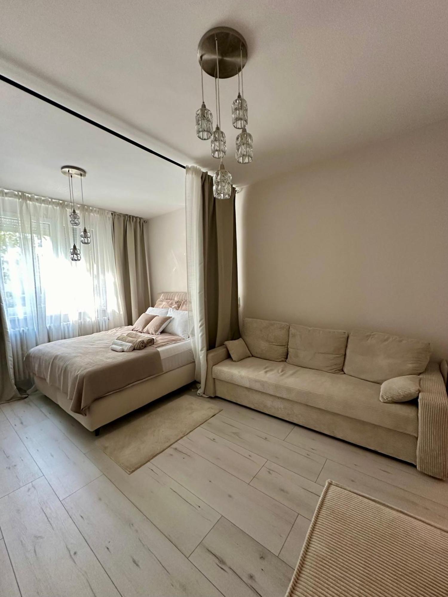 Mate Gold Apartment II Szeged Bagian luar foto